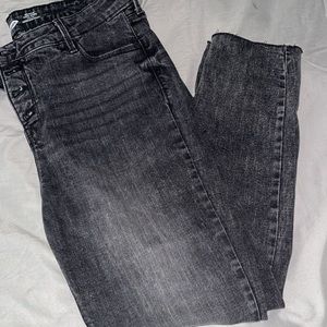 Worn maybe once or twice. Great condition, I just don’t wear them.